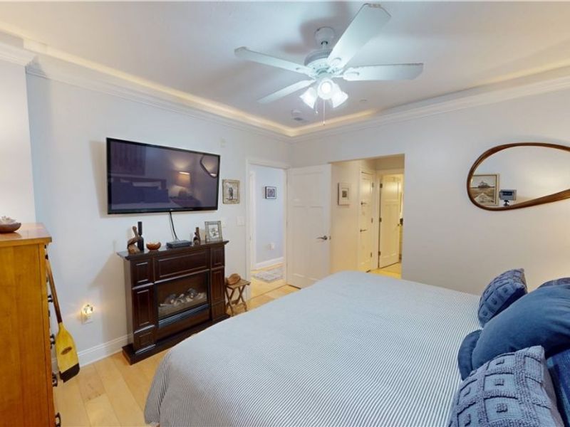 4699 Lake Road E, Unit 205, Geneva on the Lake, OH 44041 Photo 27