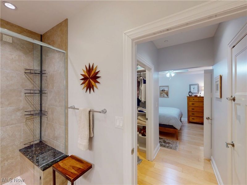 4699 Lake Road E, Unit 205, Geneva on the Lake, OH 44041 Photo 31