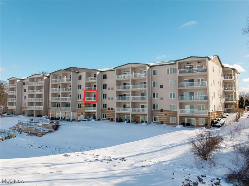 4699 Lake Road E, Unit 205, Geneva on the Lake, OH 44041 Photo 4