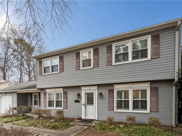 2 Coffman Circle, Hampton, VA 23669