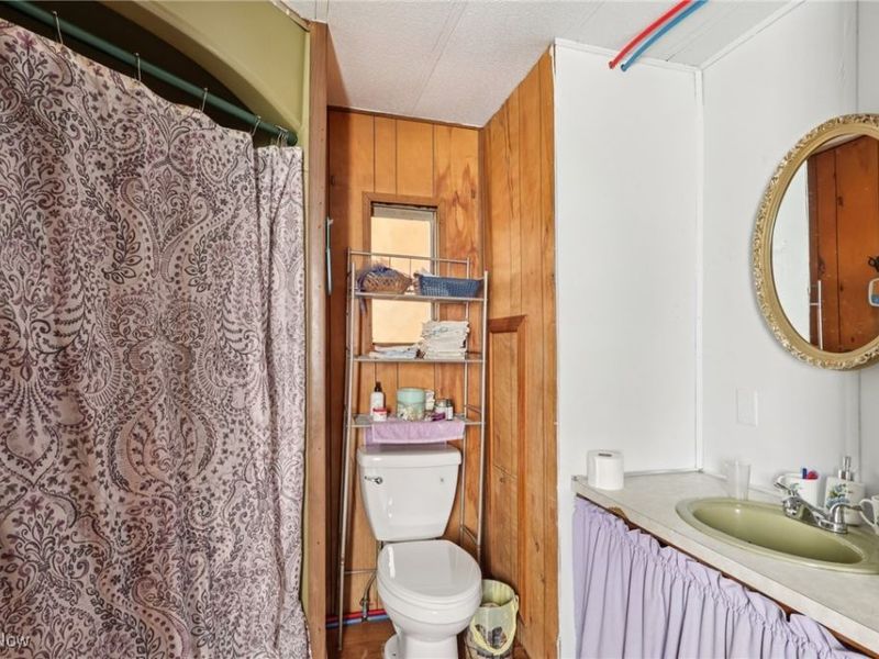 49518 Taylor Road, Negley, OH 44441 Photo 10