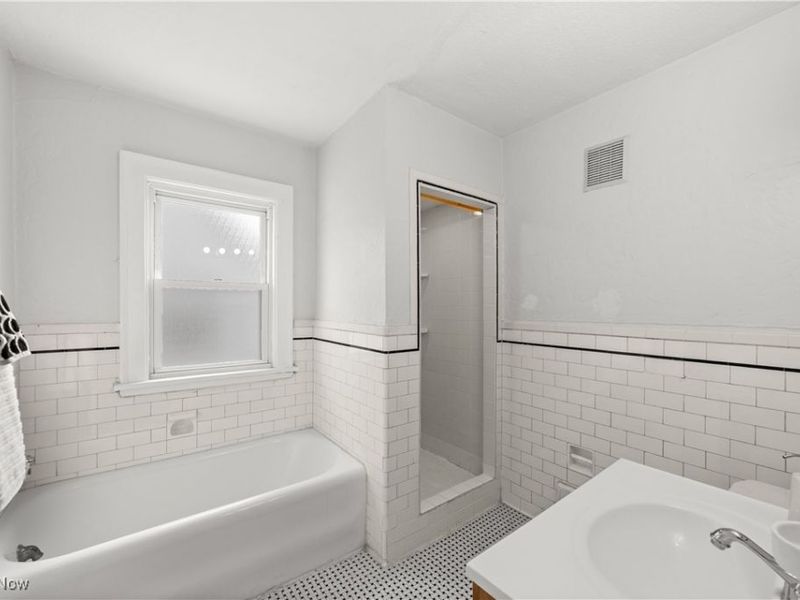 3518 Raymont Boulevard, University Heights, OH 44118 Photo 28