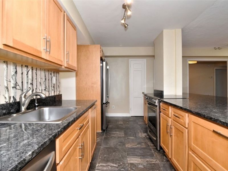 13720 Shaker Boulevard, Unit 501, Cleveland, OH 44120 Photo 13