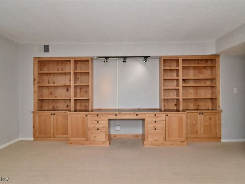 13720 Shaker Boulevard, Unit 501, Cleveland, OH 44120 Photo 19