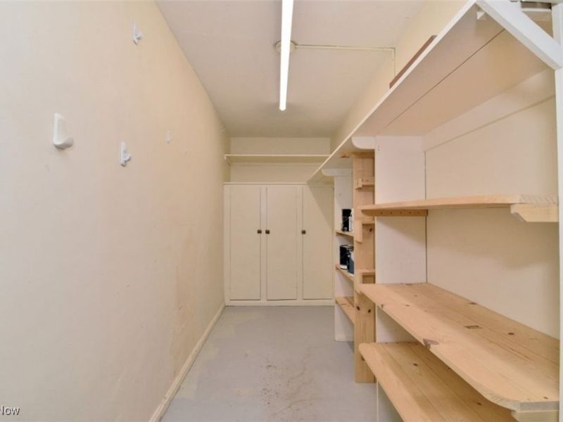 13720 Shaker Boulevard, Unit 501, Cleveland, OH 44120 Photo 32