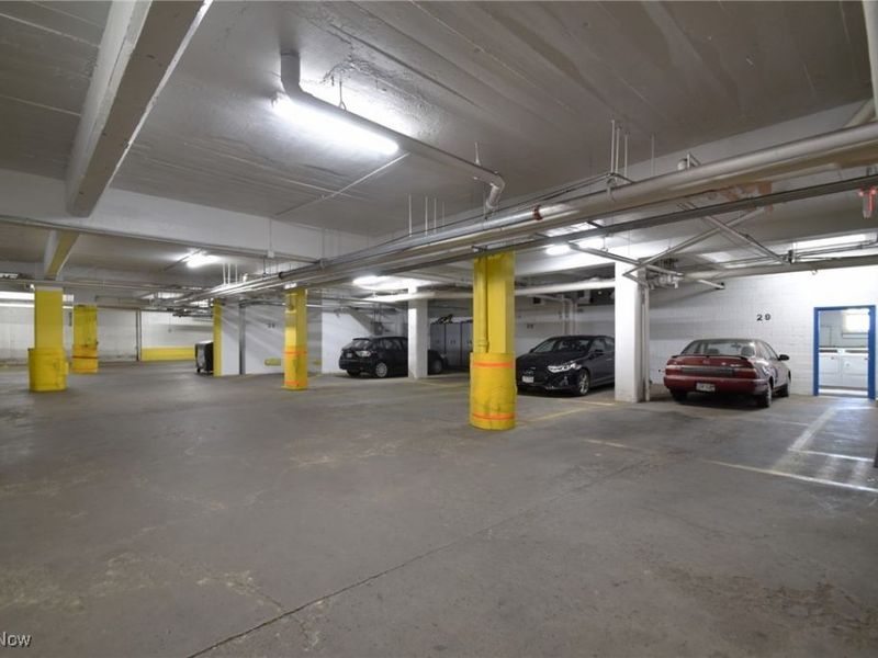 13720 Shaker Boulevard, Unit 501, Cleveland, OH 44120 Photo 38