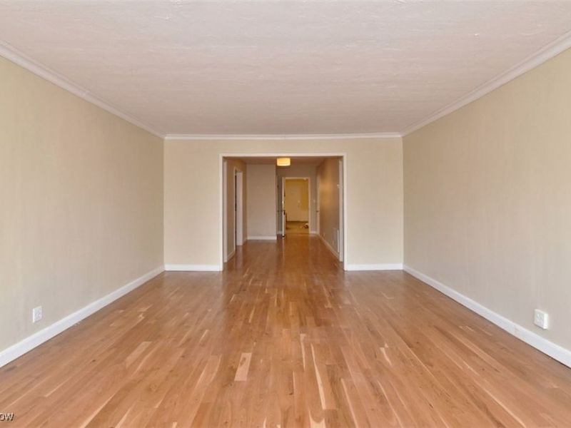 13720 Shaker Boulevard, Unit 501, Cleveland, OH 44120 Photo 6