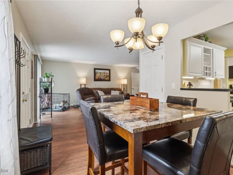 2000 King James Parkway, Unit 142, Westlake, OH 44145 Photo 11