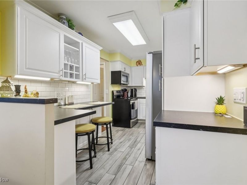 2000 King James Parkway, Unit 142, Westlake, OH 44145 Photo 13