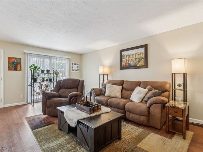 2000 King James Parkway, Unit 142, Westlake, OH 44145 Photo 5