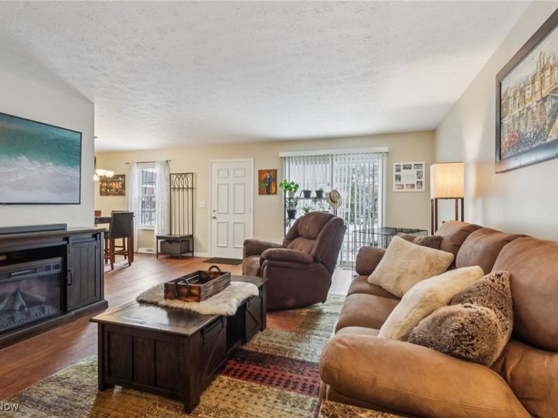 2000 King James Parkway, Unit 142, Westlake, OH 44145 Photo 7