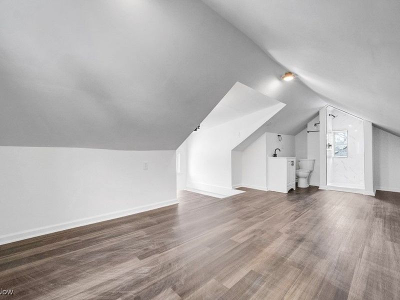 207 Forest Drive, Bedford, OH 44146 Photo 14