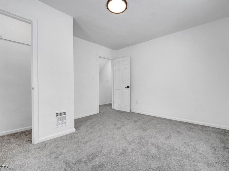 207 Forest Drive, Bedford, OH 44146 Photo 18