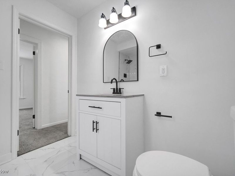 207 Forest Drive, Bedford, OH 44146 Photo 21