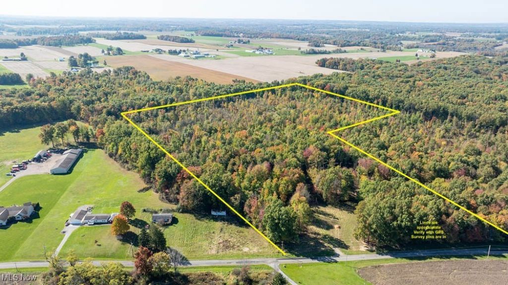 Diagonal Road, Salem, OH 44460