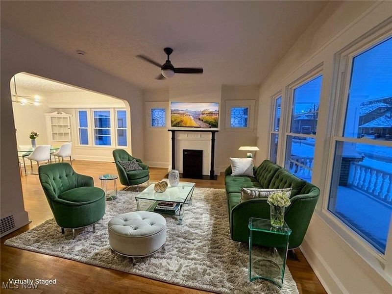 10318 Almira Avenue, Cleveland, OH 44111 Photo 10