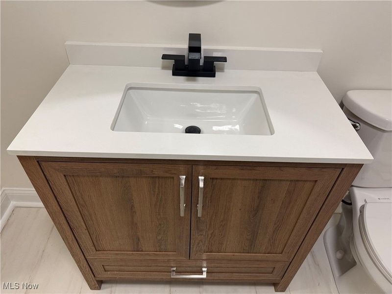 10318 Almira Avenue, Cleveland, OH 44111 Photo 18