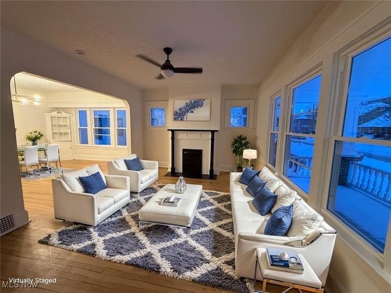 10318 Almira Avenue, Cleveland, OH 44111 Photo 3