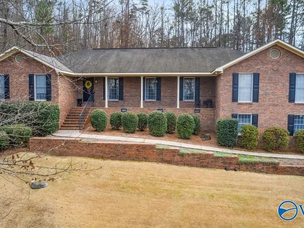 112 Ridgecrest Road, Gadsden, AL 35901