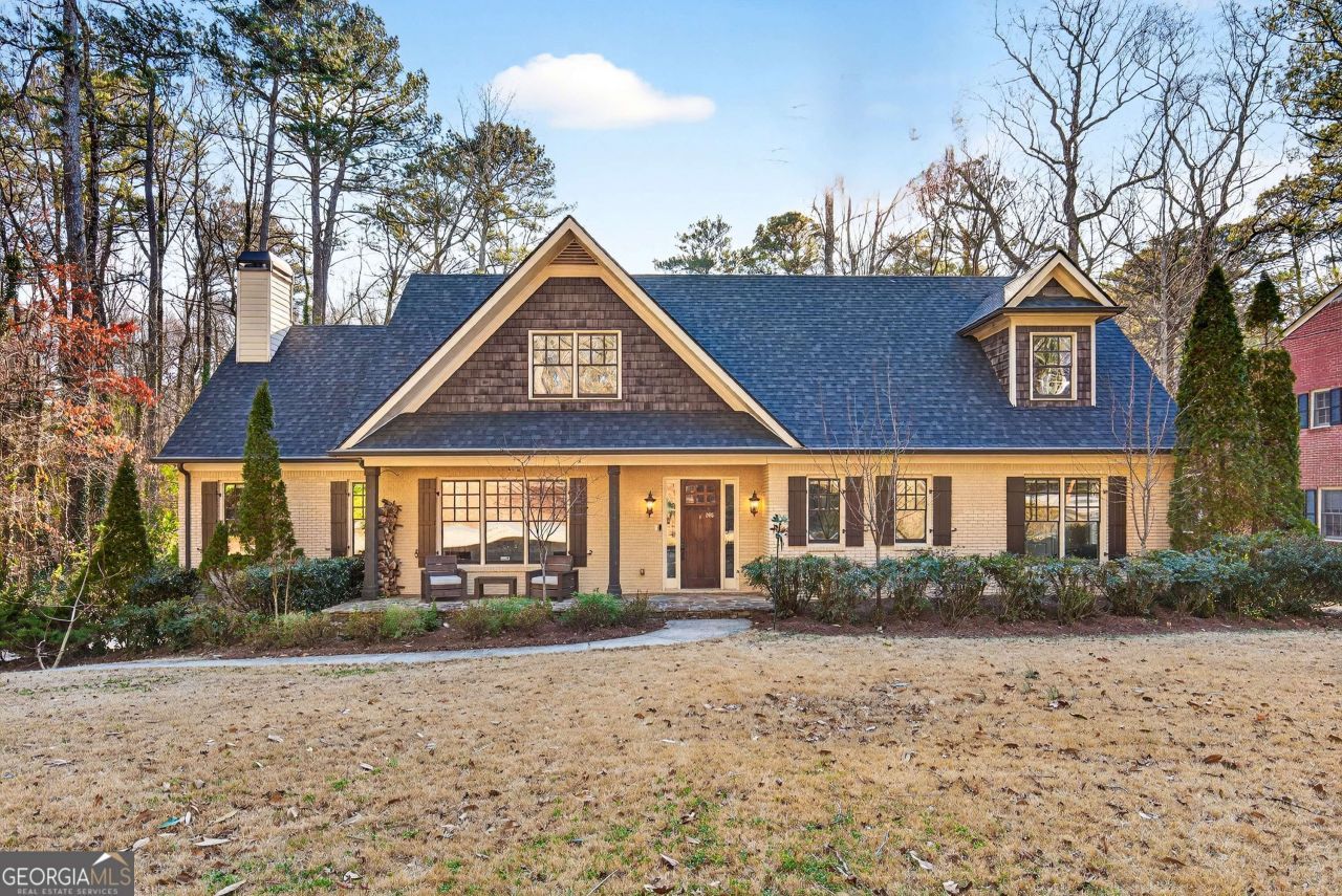 1986 Continental Drive Ne, Atlanta, GA 30345 Main Photo