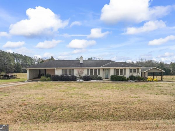 555 Hubbard Rd, Carnesville, GA 30521