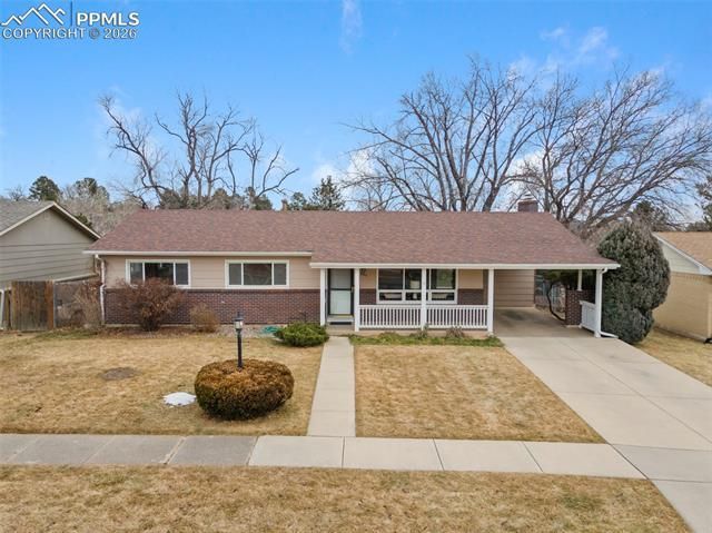 805 Crown Ridge Drive, Colorado Springs, CO 80904 Main Photo