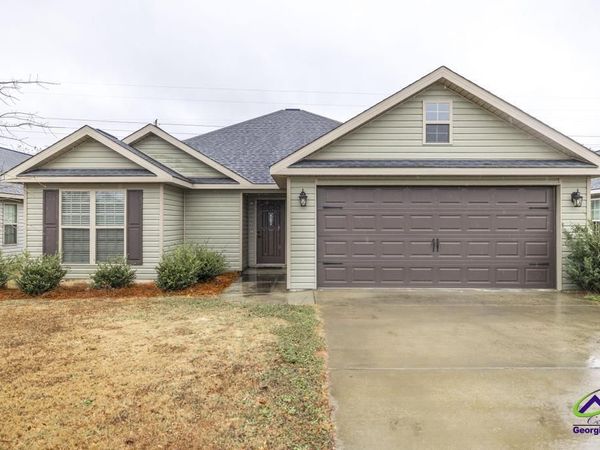 522 Grand Avenue, Bonaire, GA 31005