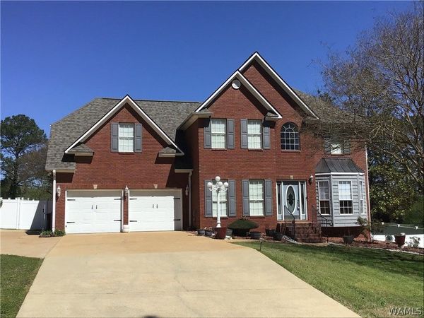 610 24th Street NW, Fayette, AL 35555