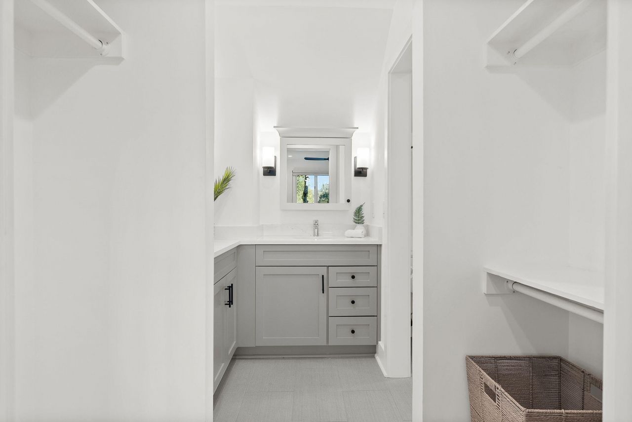 4826 Green Dolphin Way Photo 21