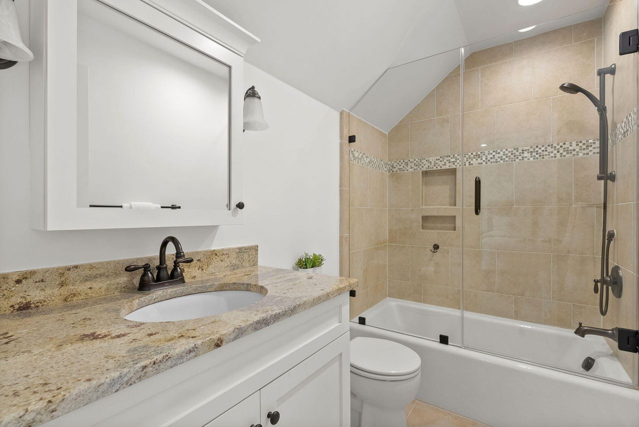 4826 Green Dolphin Way Photo 27