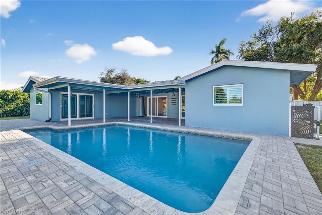 541 Bayside Dr, Fort Myers, FL 33919 Photo