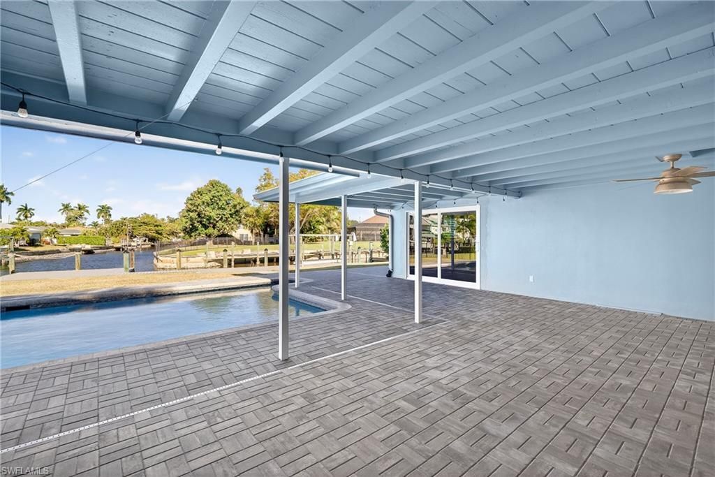 541 Bayside Dr, Fort Myers, FL 33919 Photo