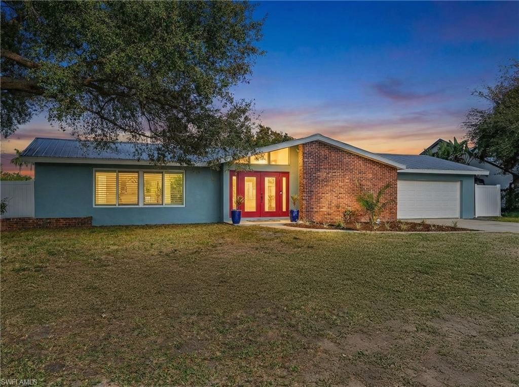541 Bayside Dr, Fort Myers, FL 33919 Photo