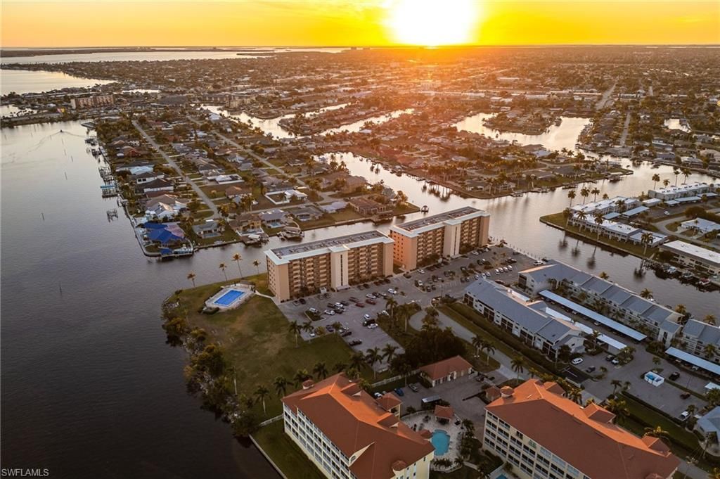 4260 SE 20th Pl, Unit 502, Cape Coral, FL 33904 Photo