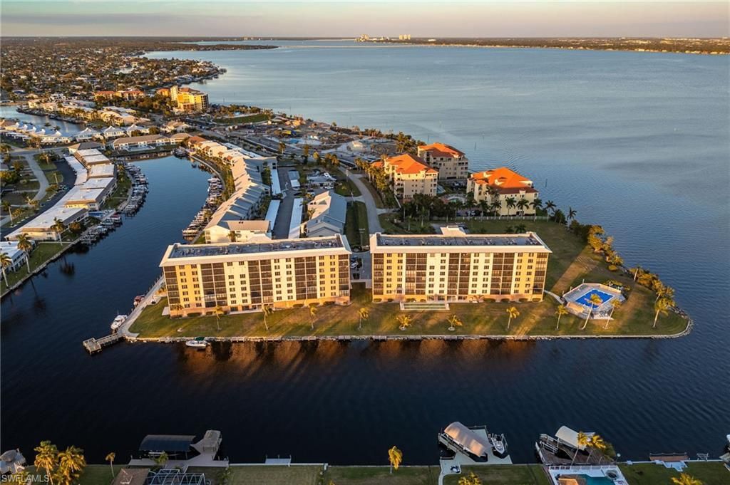 4260 SE 20th Pl, Unit 502, Cape Coral, FL 33904 Photo