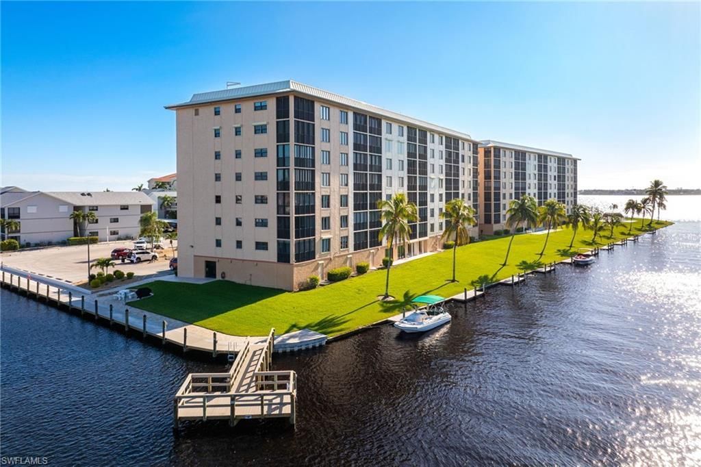 4260 SE 20th Pl , Unit 502, Cape Coral, FL 33904 Photo