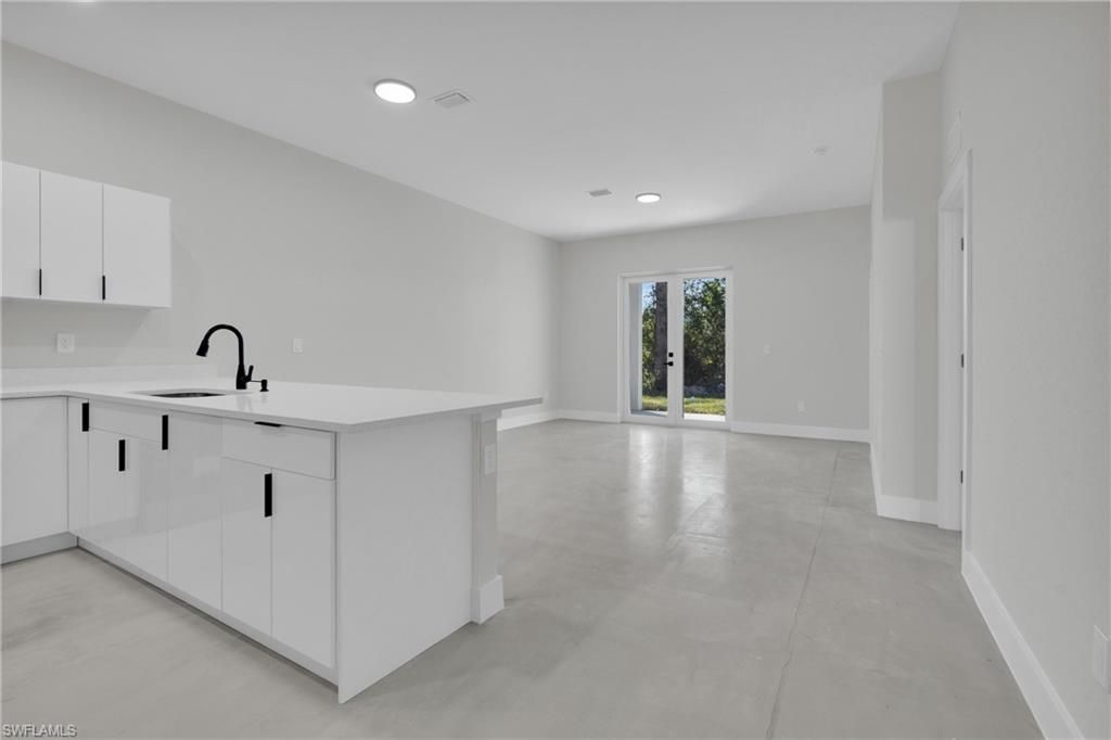 218 Homer Ave S, Lehigh Acres, FL 33973 Photo