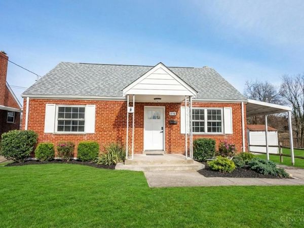 1476 Foxwood Drive, North College Hill, OH 45231