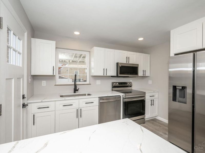 1476 Foxwood Drive, North College Hill, OH 45231 Photo 7