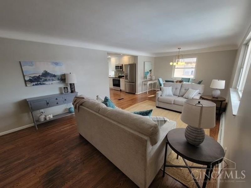 148 Waxwing Drive, Reading, OH 45236 Photo 2