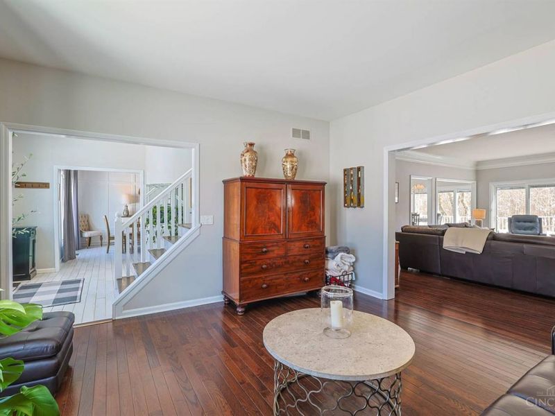 9986 Pond Woods Lane, Sharonville, OH 45241 Photo 13