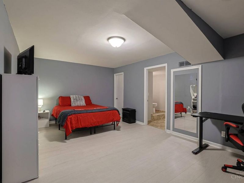 9986 Pond Woods Lane, Sharonville, OH 45241 Photo 38