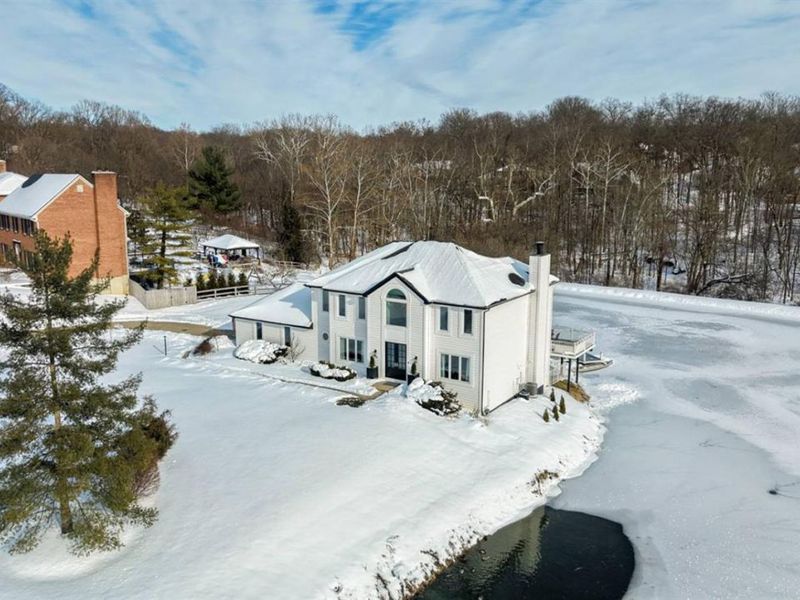 9986 Pond Woods Lane, Sharonville, OH 45241 Photo 5