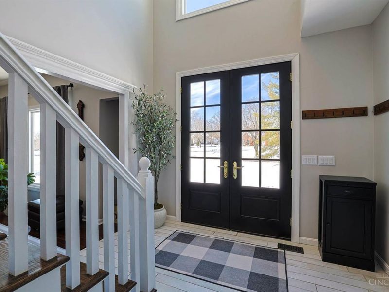 9986 Pond Woods Lane, Sharonville, OH 45241 Photo 7