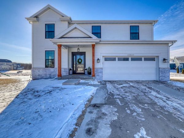 N56W24205 Simona COURT, Sussex, WI 53089