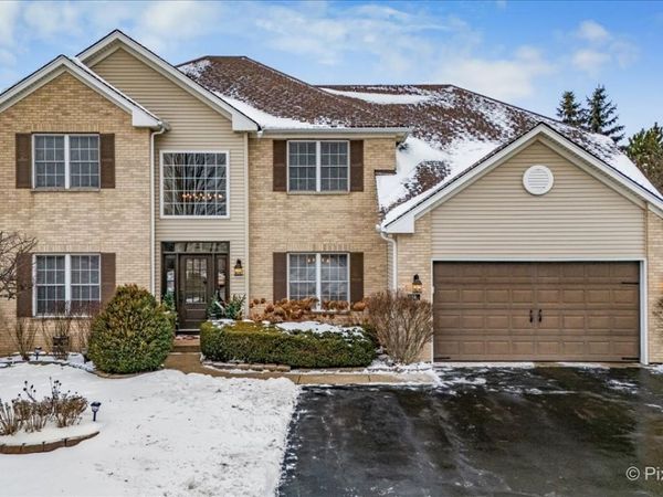 14 Margate Court, Lake In The Hills, IL 60156