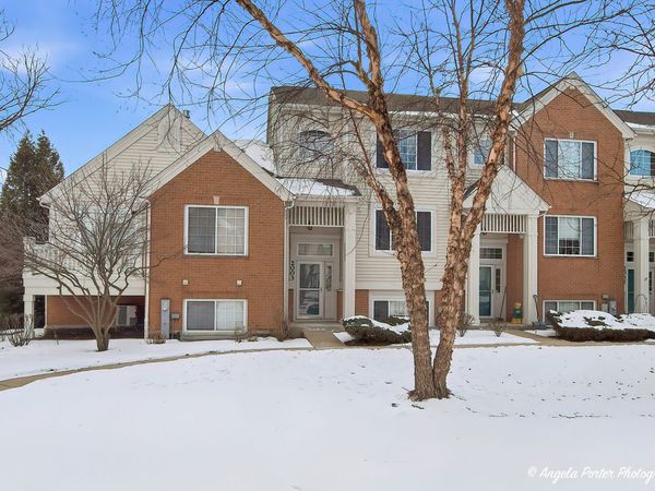 2003 Concord Drive, Unit 2003, McHenry, IL 60050