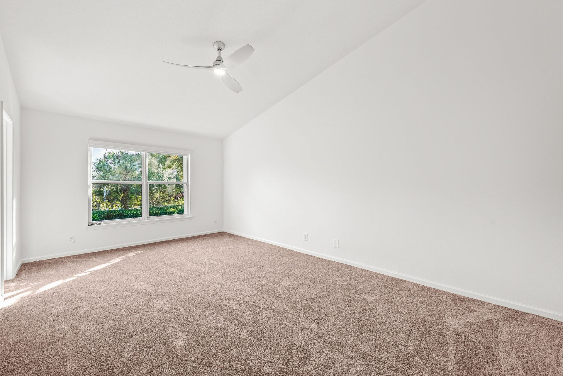 8024 Briantea Drive, Boynton Beach, FL 33472 Photo