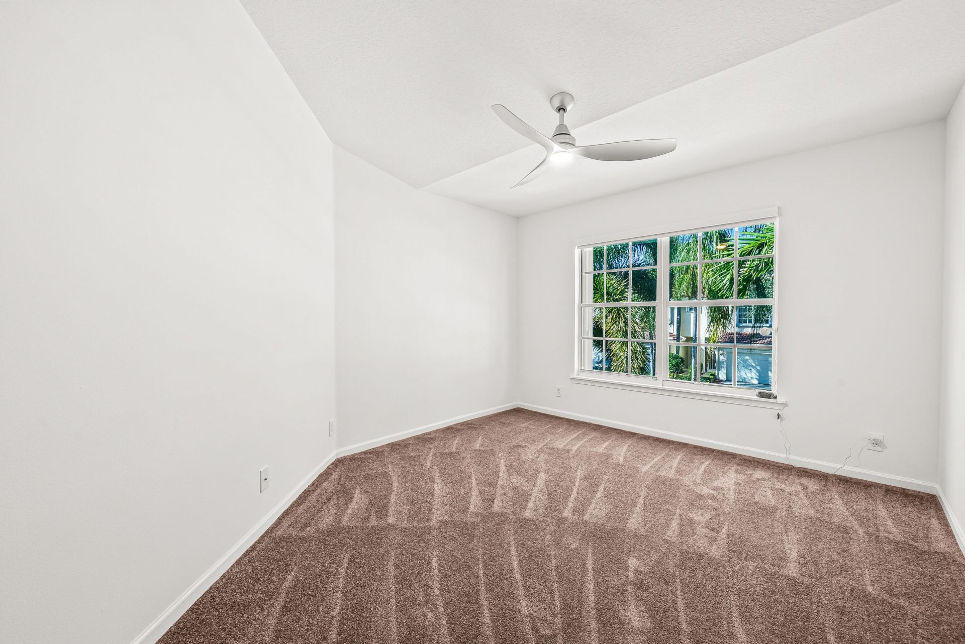 8024 Briantea Drive, Boynton Beach, FL 33472 Photo