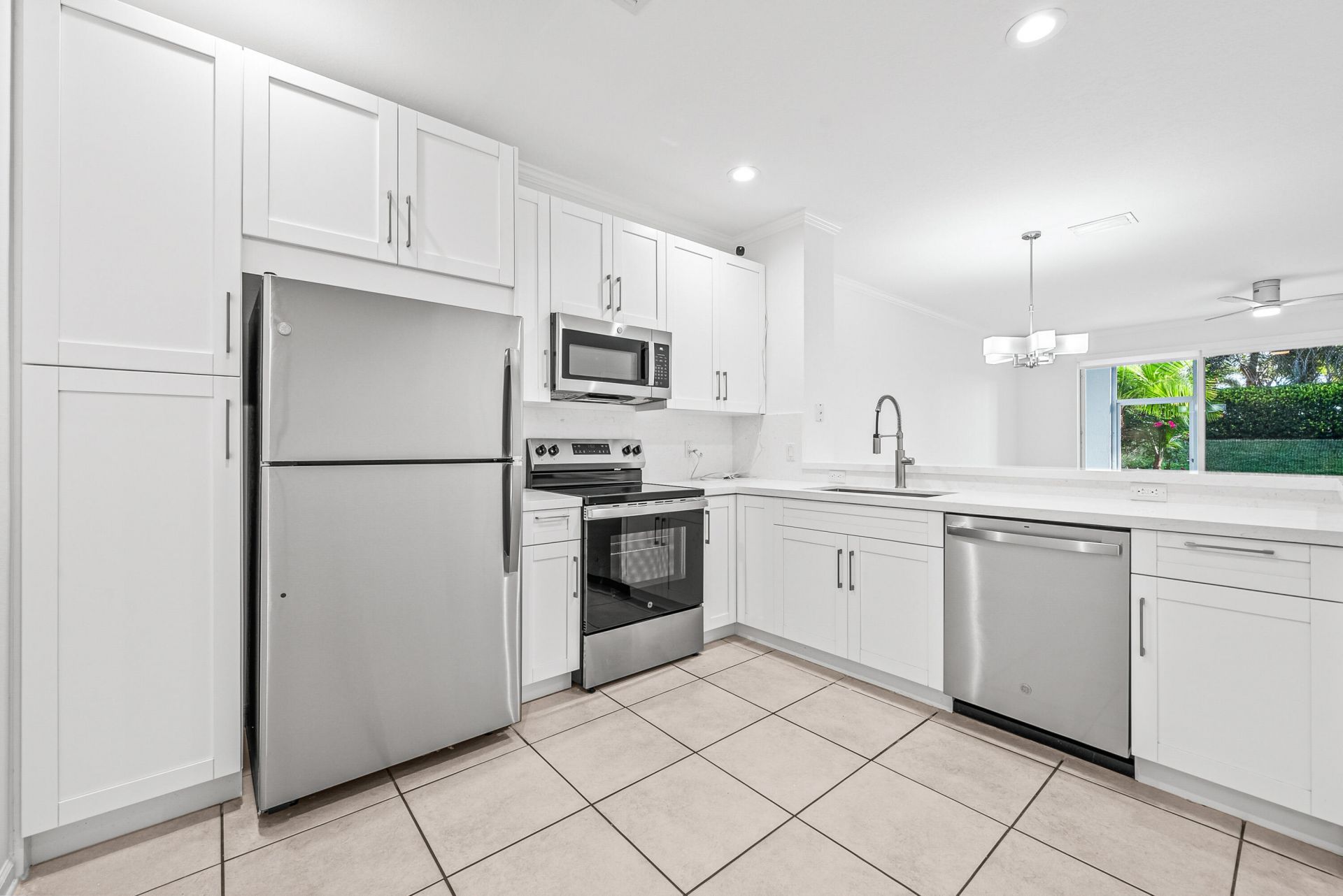 8024 Briantea Drive, Boynton Beach, FL 33472 Photo